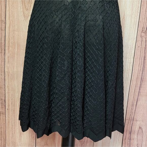 VINTAGE Alaïa Alaia Paris Black Fit and Flare Knit Dress, Sz 40FR / US 8 - Picture 11 of 16